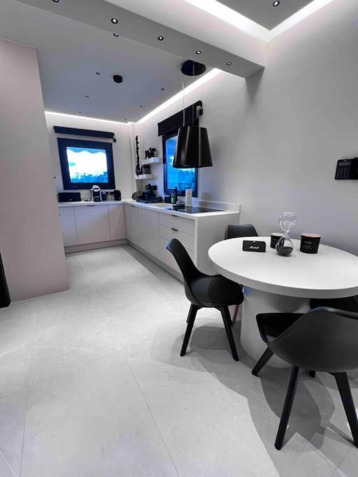 Lagonisi 2 Bedroom Luxury Apartment By The Sea! المظهر الخارجي الصورة